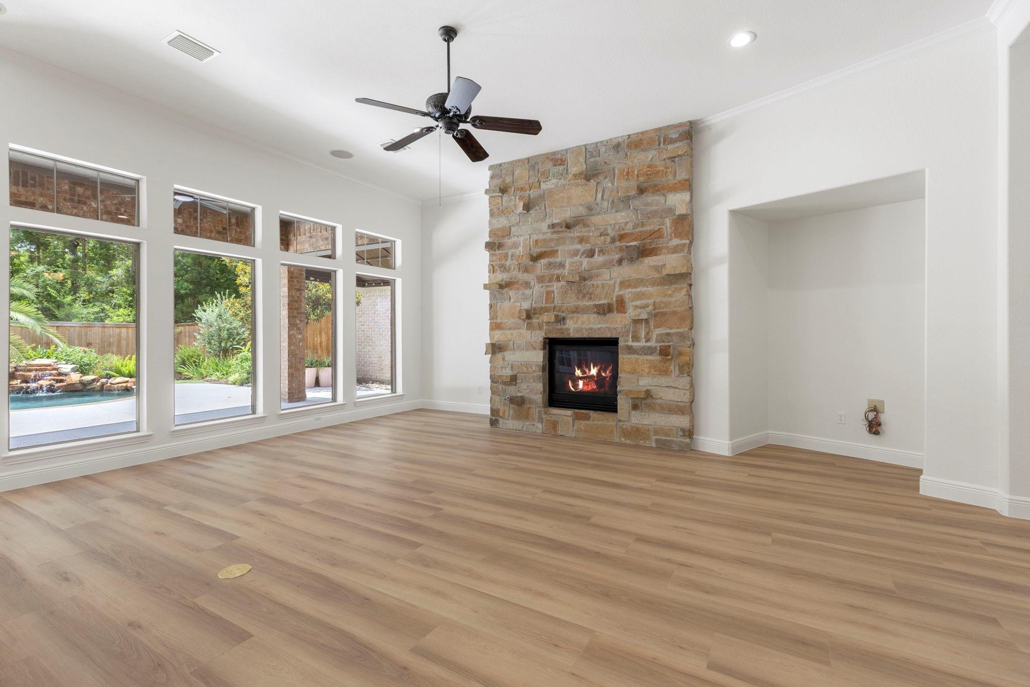 35 Avalon Oaks Court
