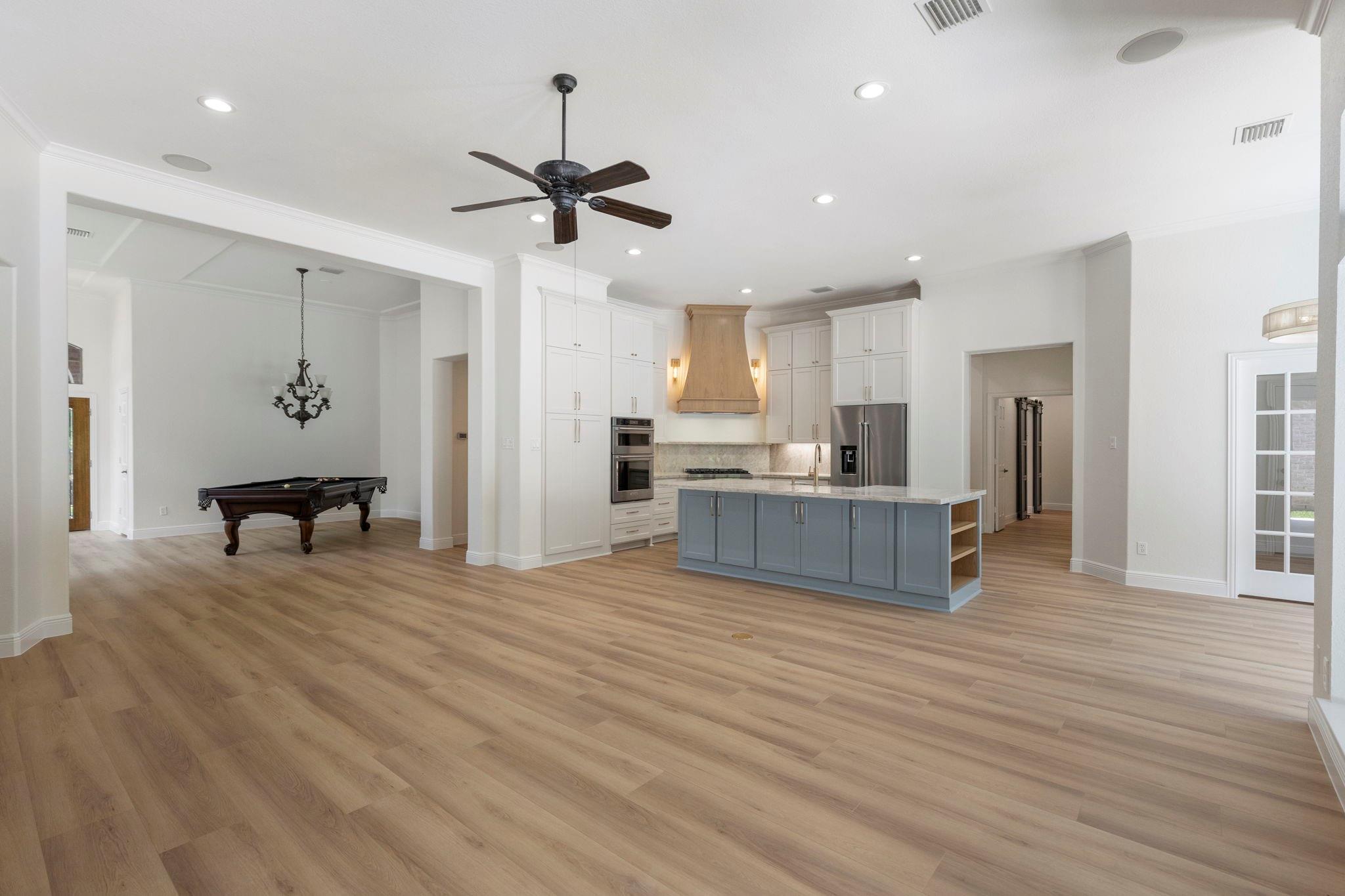 35 Avalon Oaks Court