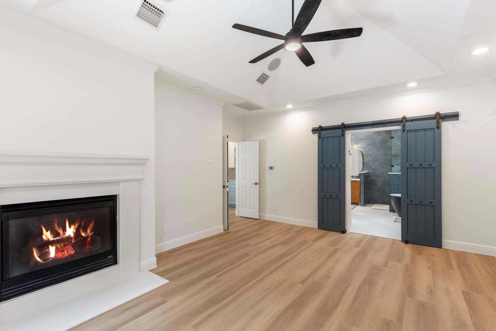 35 Avalon Oaks Court