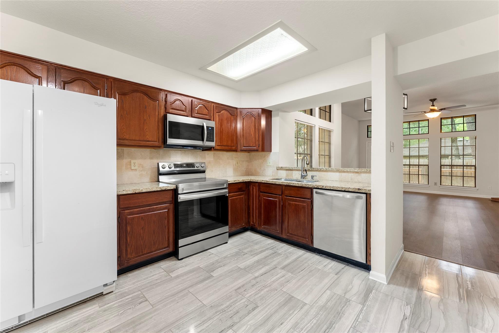 30 Whistlers Walk Place