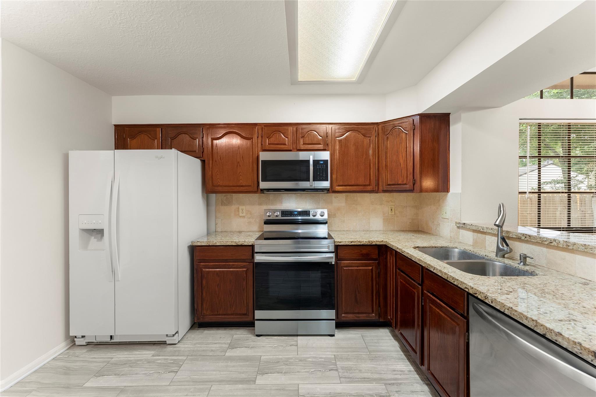 30 Whistlers Walk Place