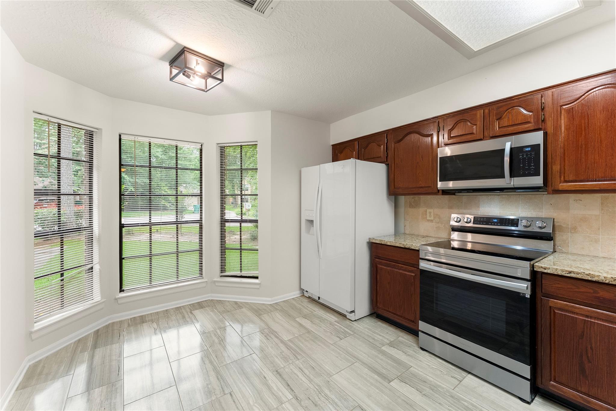 30 Whistlers Walk Place
