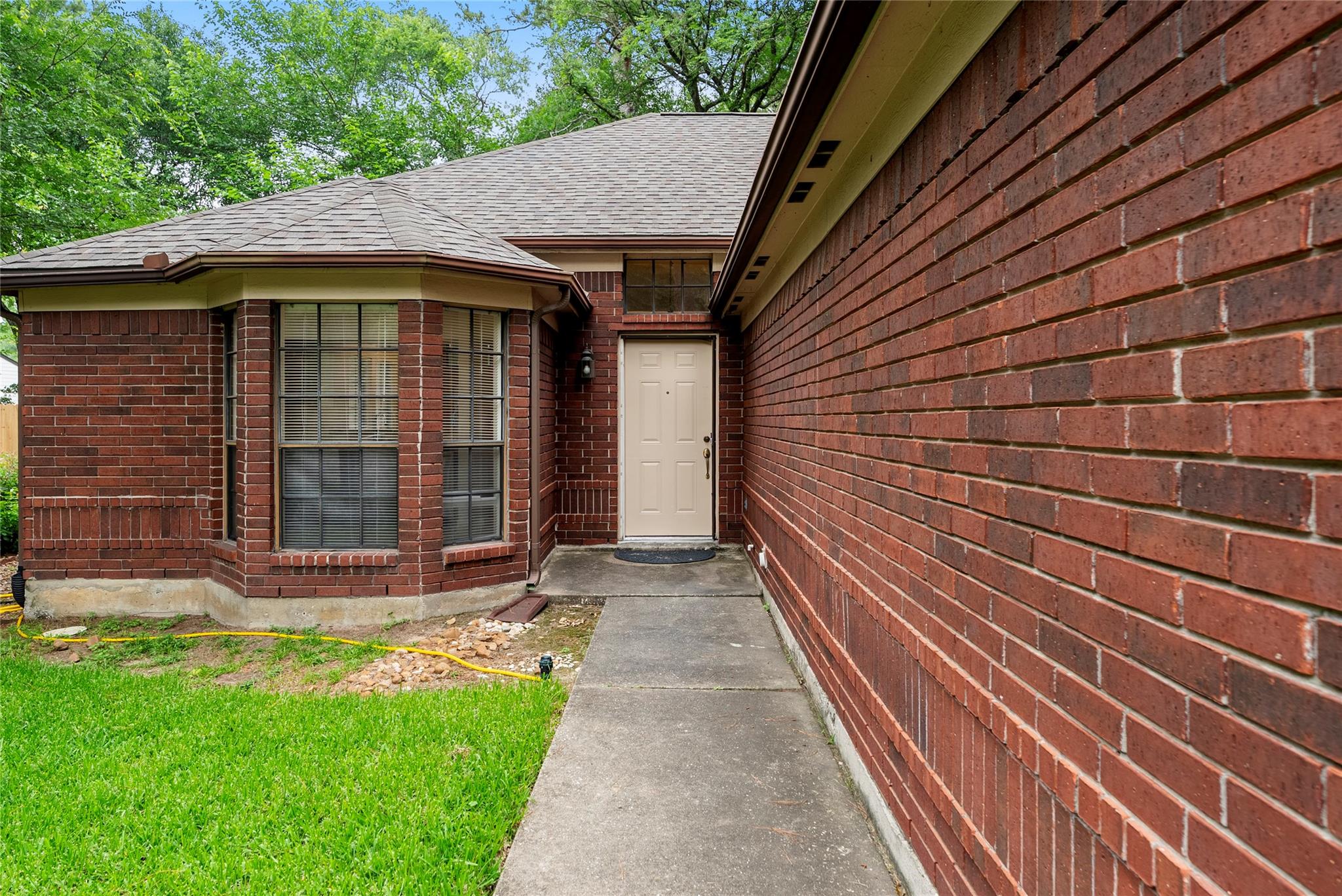 30 Whistlers Walk Place