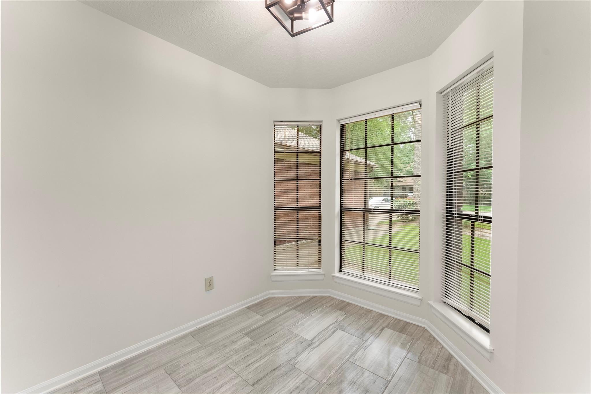 30 Whistlers Walk Place