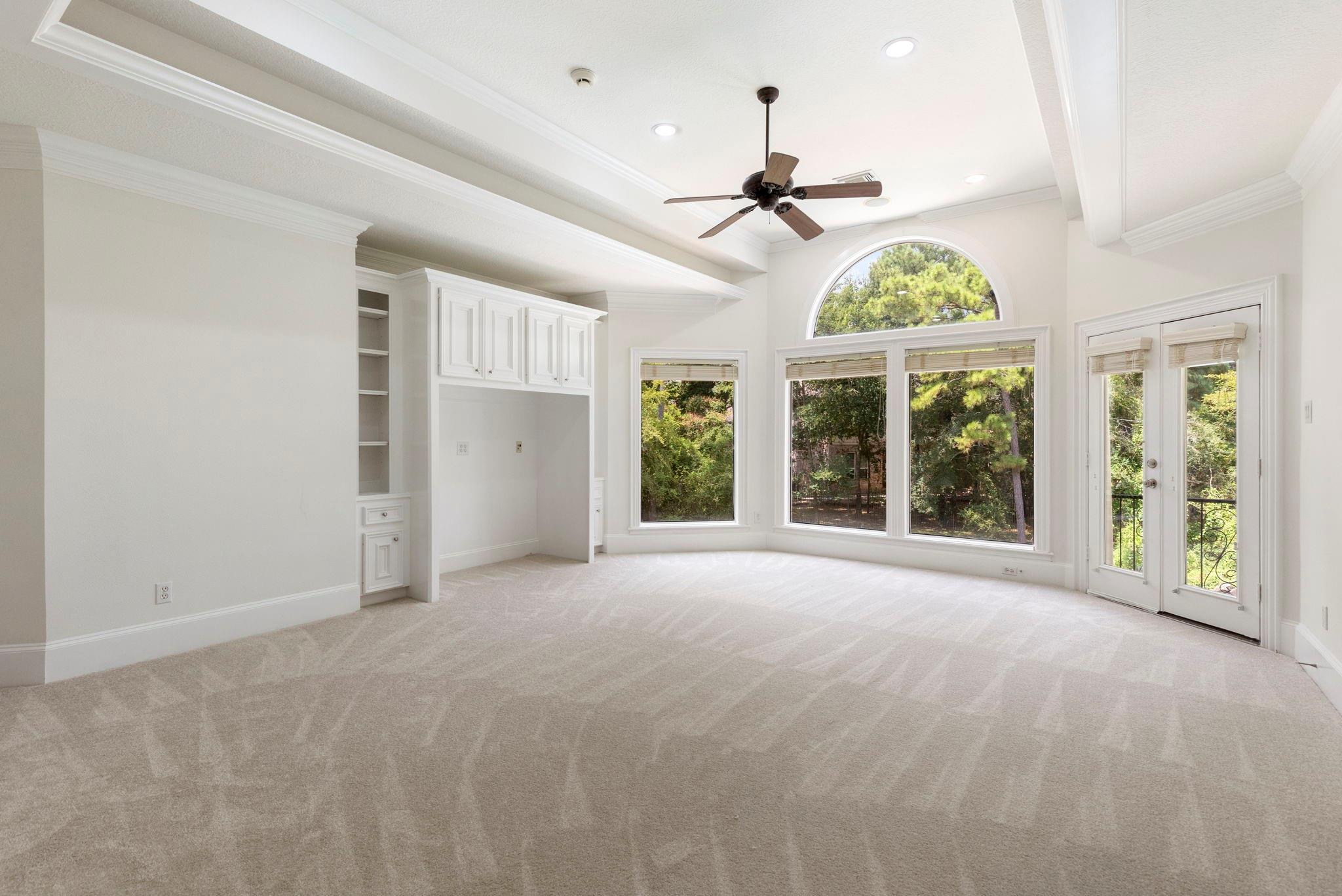 39 W Bracebridge Circle