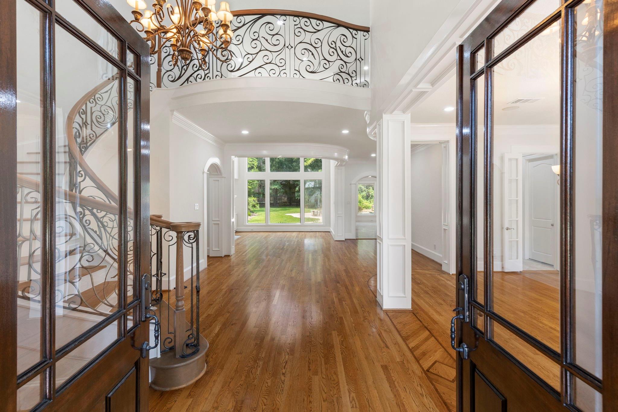 39 W Bracebridge Circle