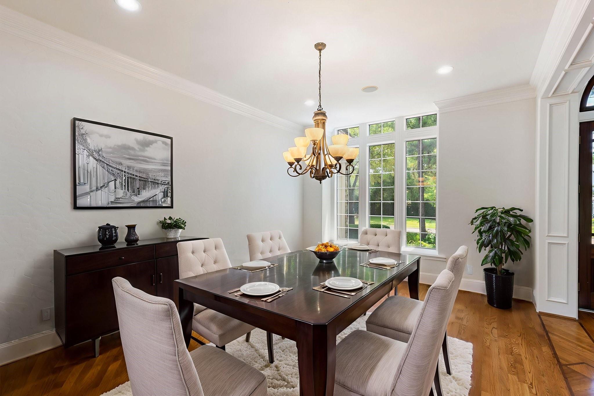 39 W Bracebridge Circle