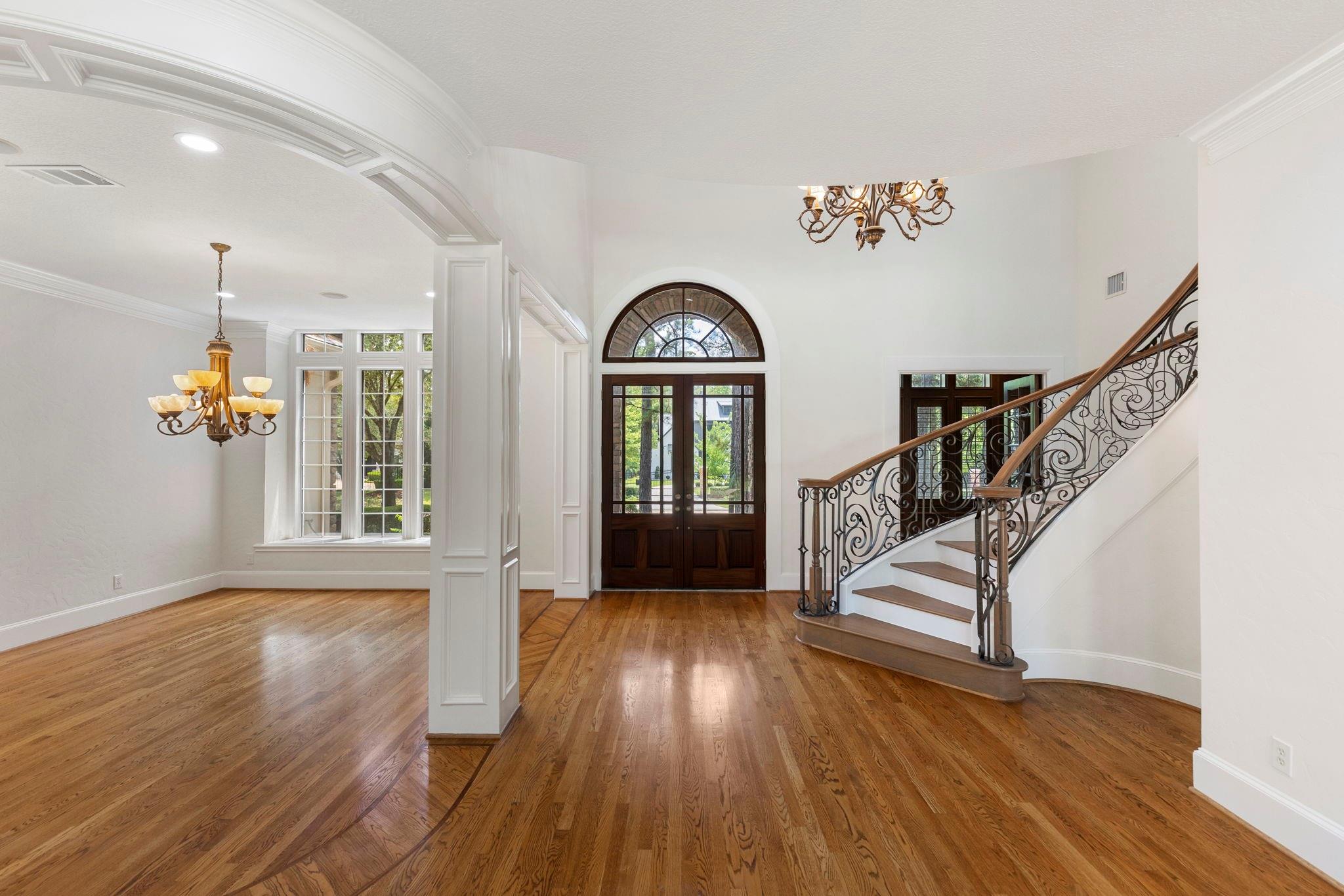 39 W Bracebridge Circle