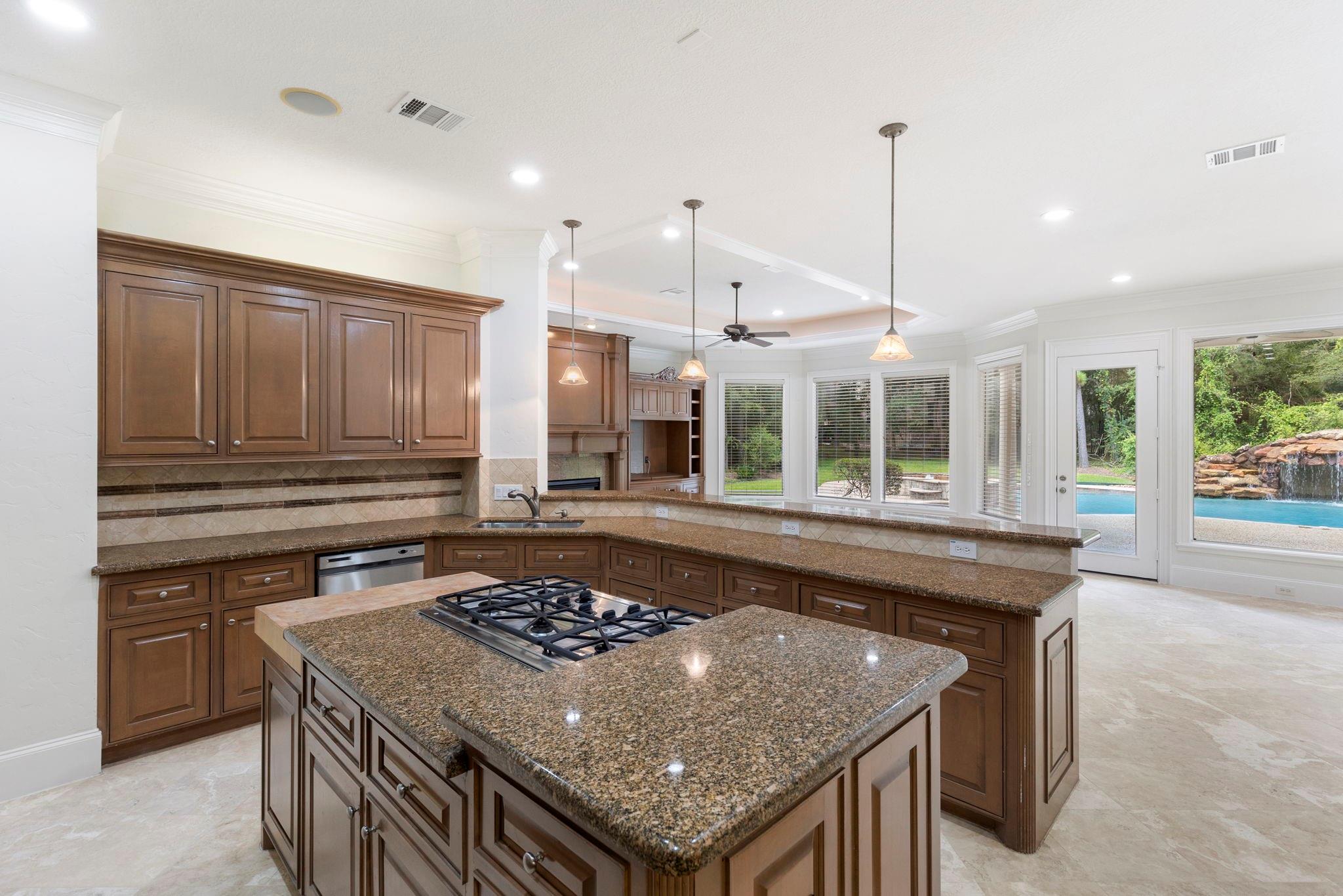 39 W Bracebridge Circle