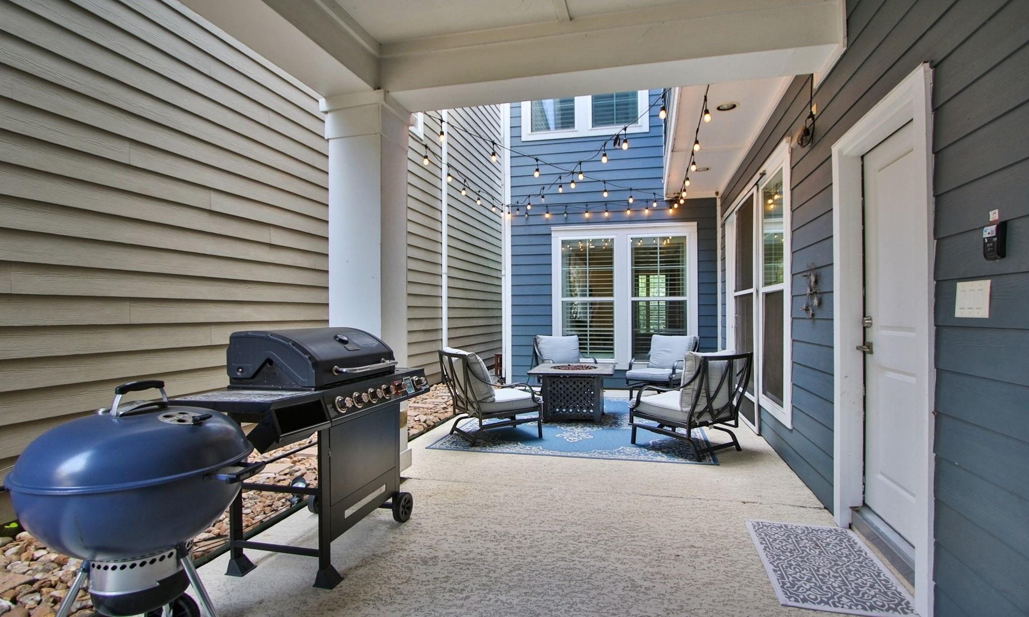 15 E Breezy Way