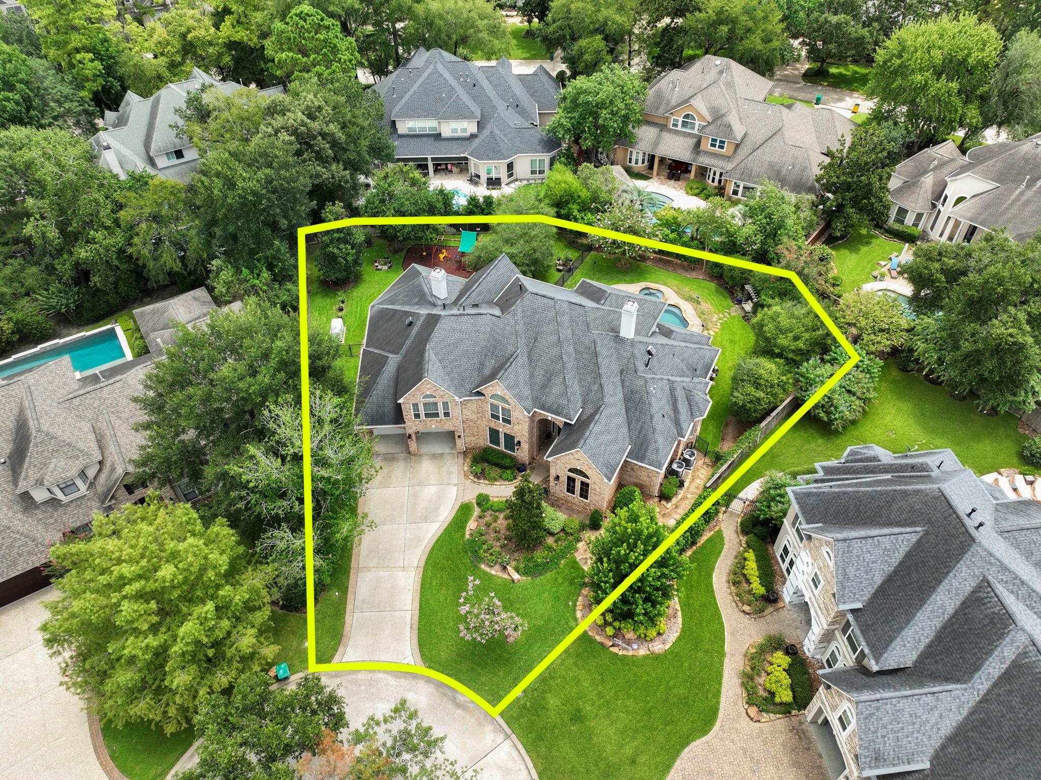 2 Snow Pond Place