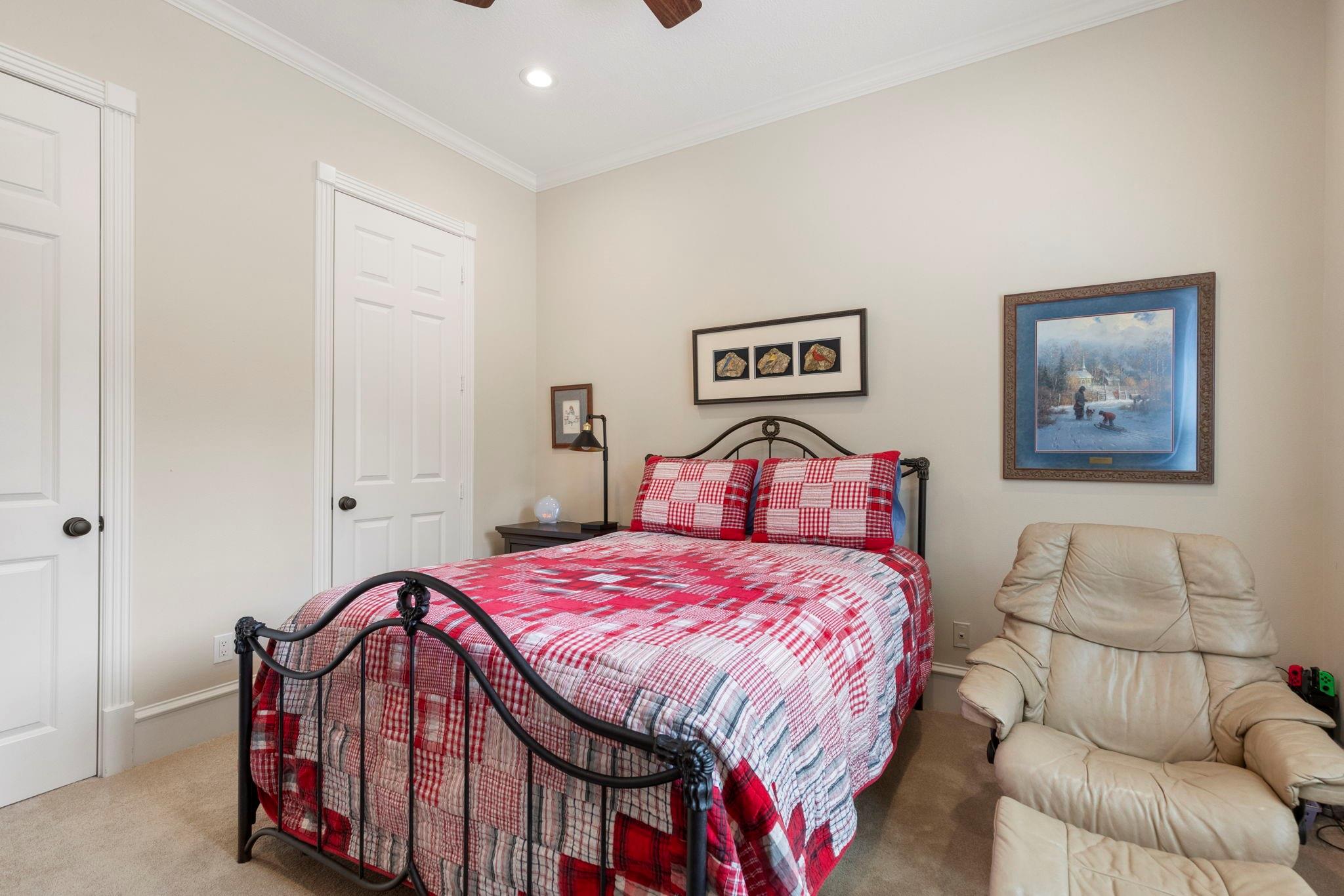 2 Snow Pond Place