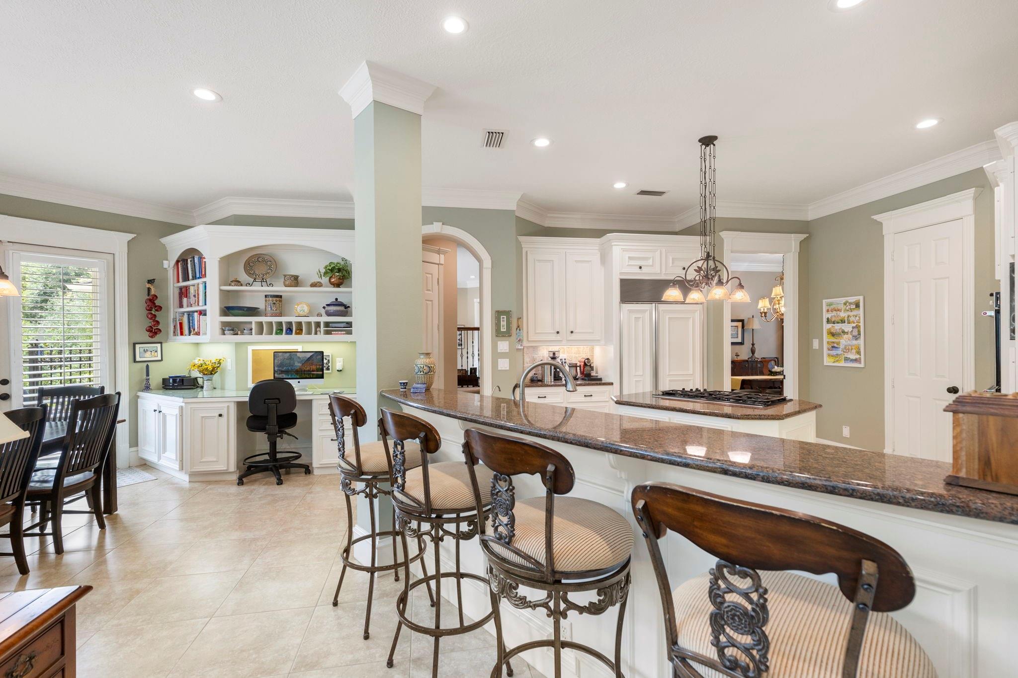 2 Snow Pond Place