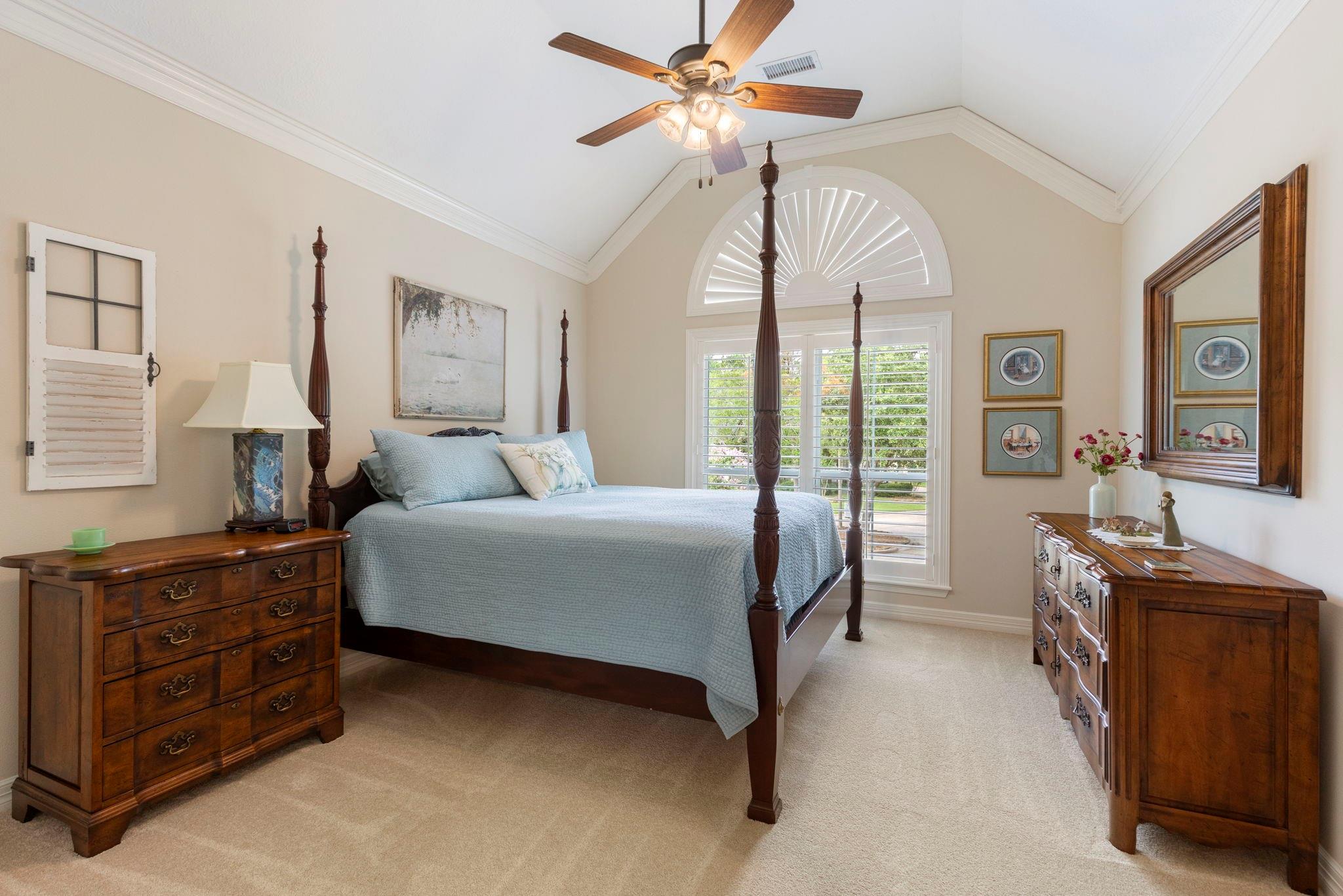 2 Snow Pond Place