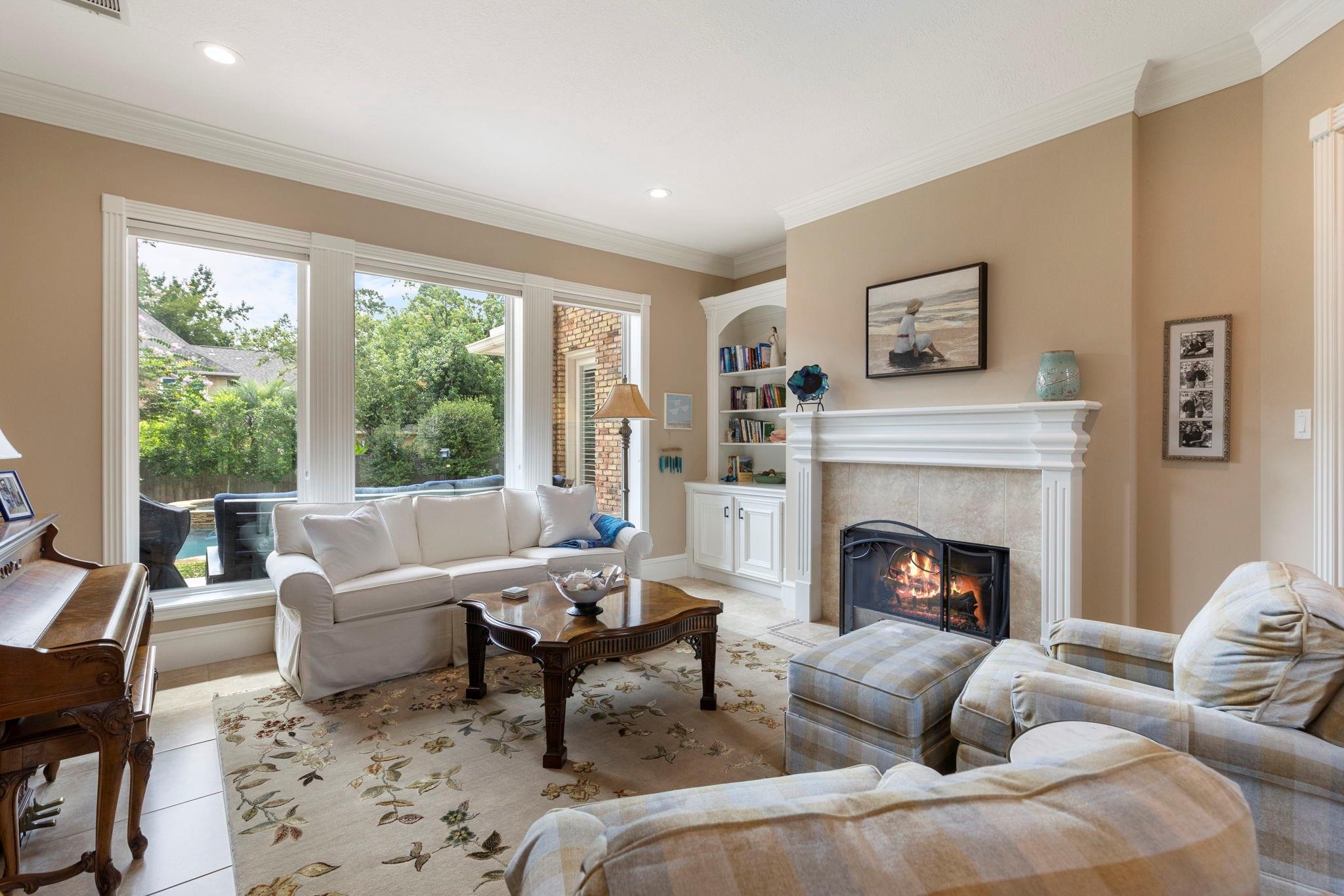 2 Snow Pond Place