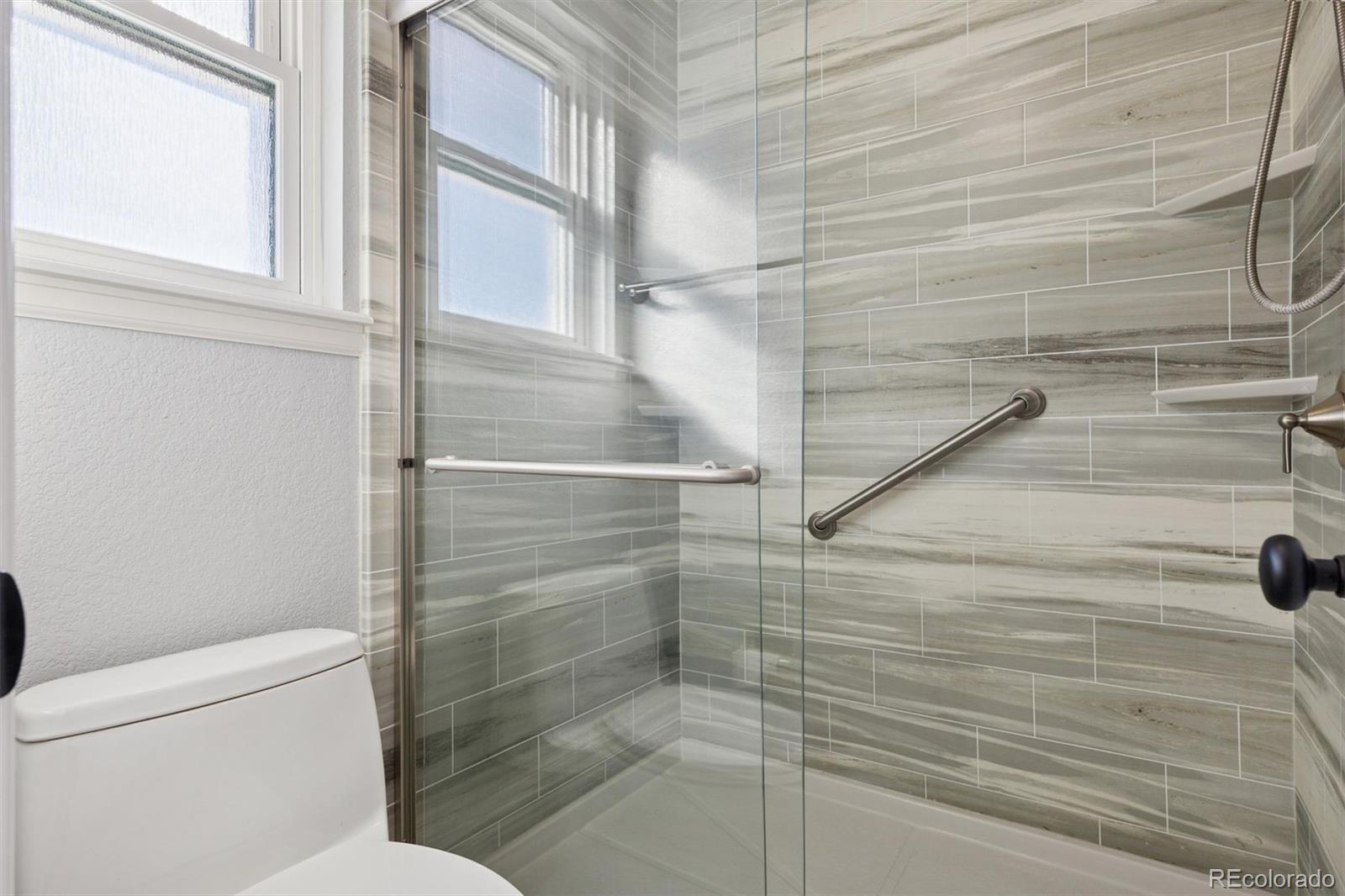 508 English Sparrow Trail