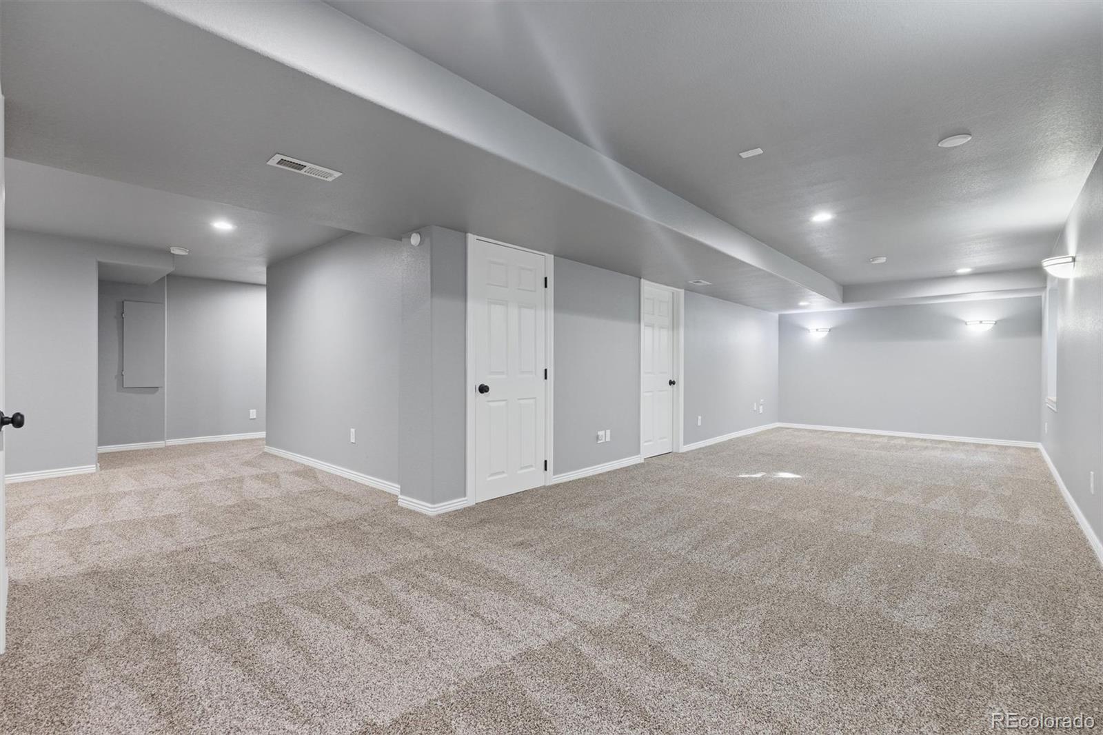 508 English Sparrow Trail