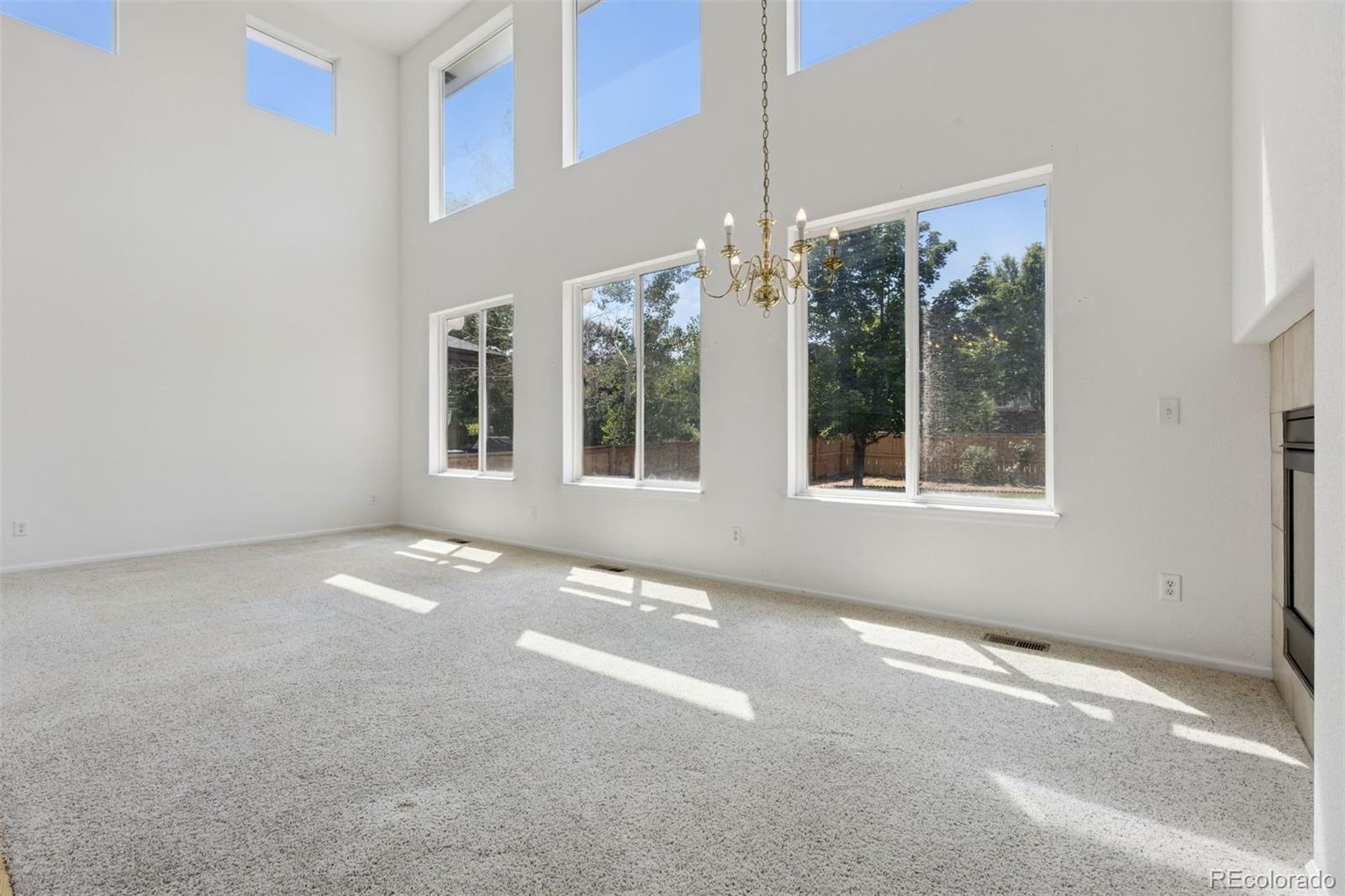 10858 Fairmont Lane