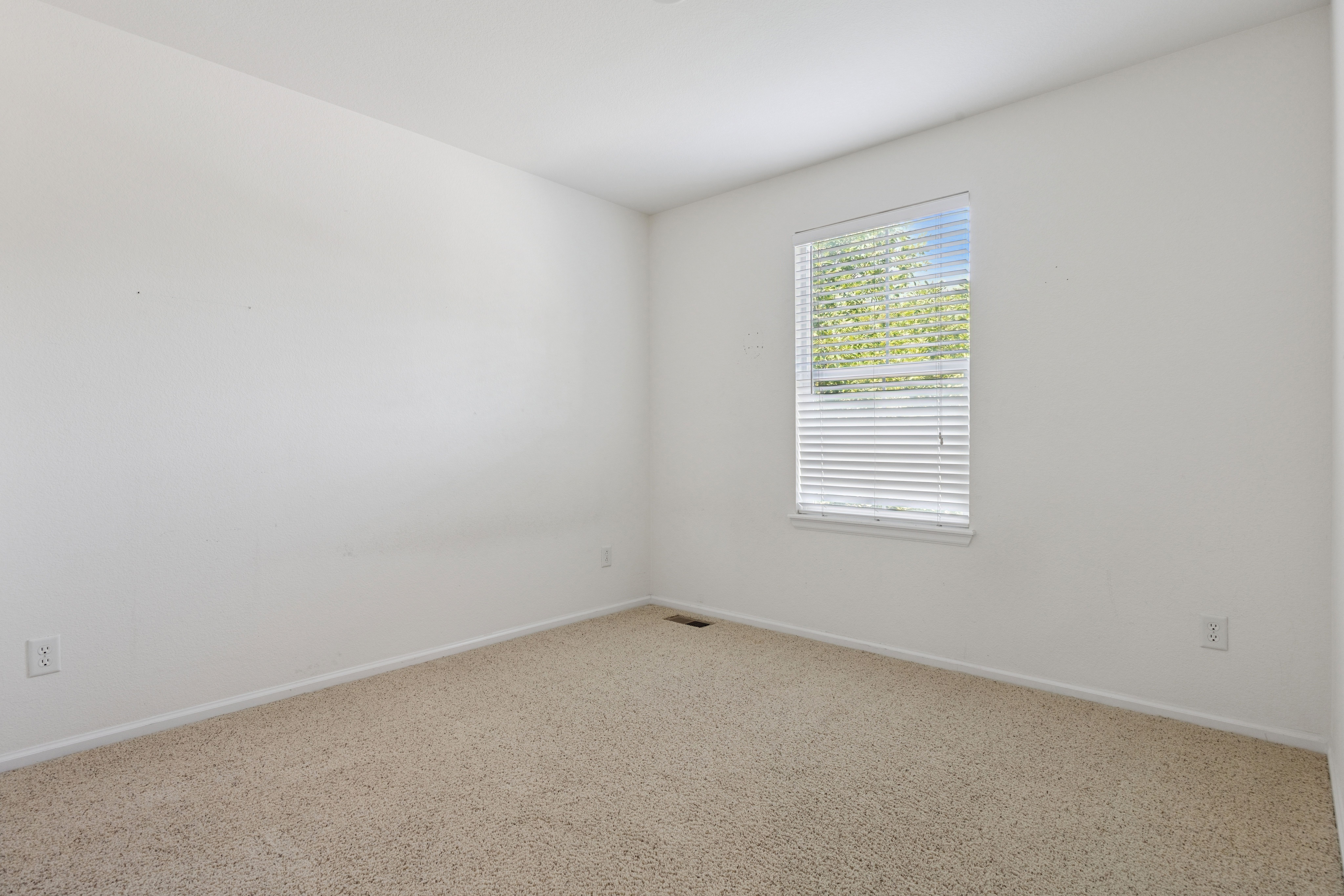 10858 Fairmont Lane