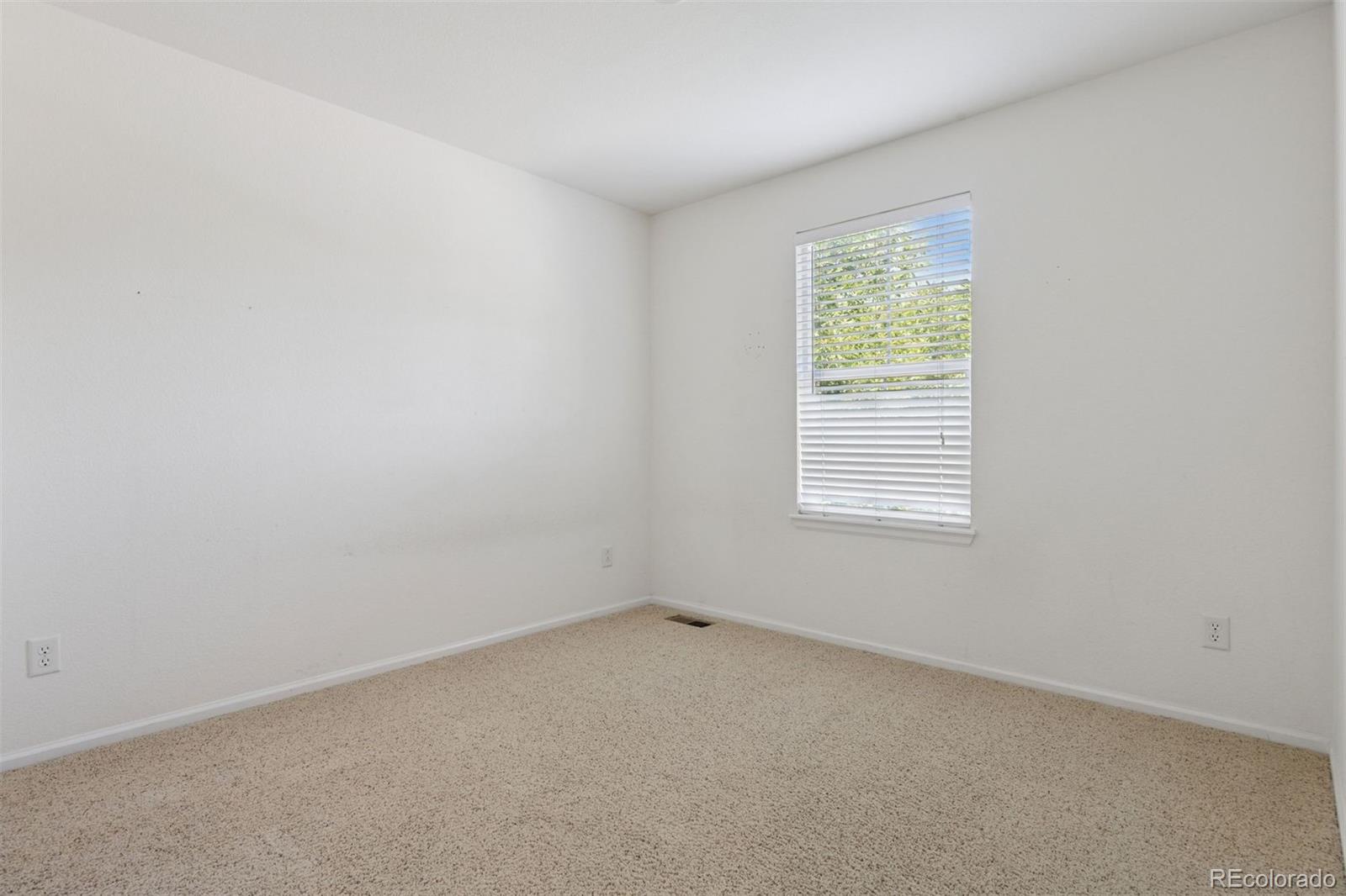 10858 Fairmont Lane