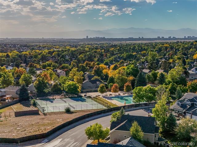 5632 S Truckee Court