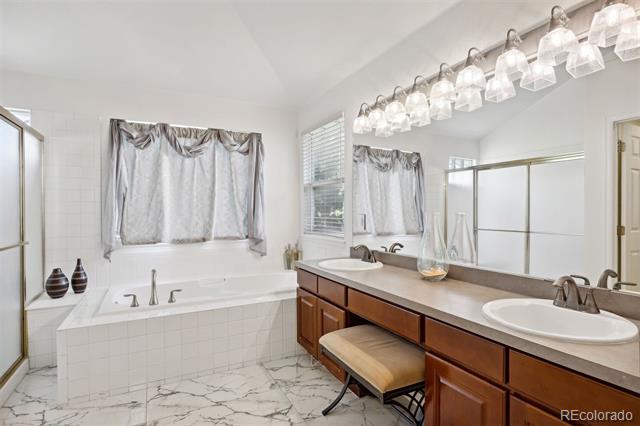 5632 S Truckee Court