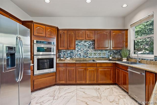 5632 S Truckee Court