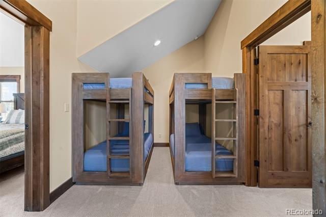 34 Beaver Brook Trail