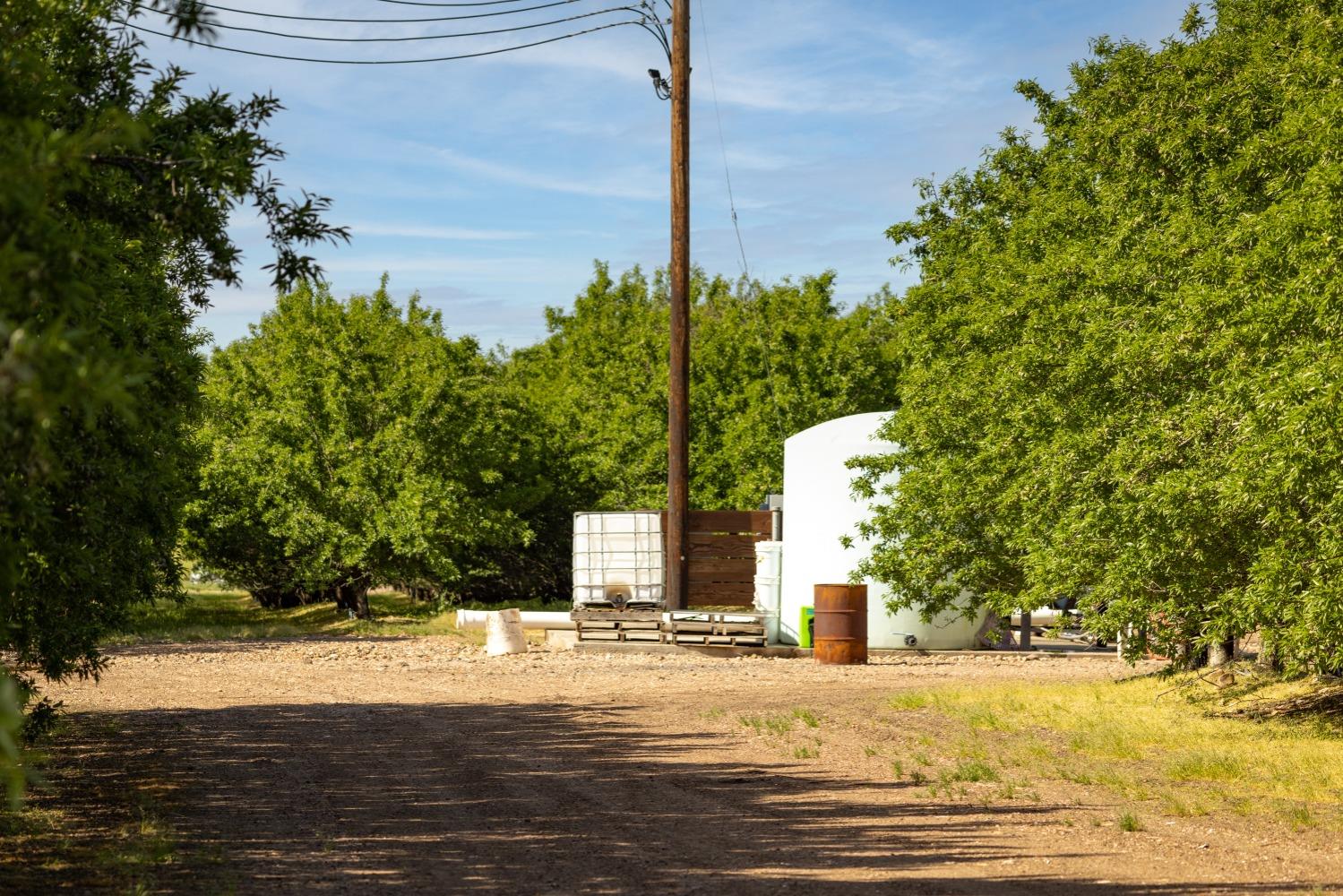 5013 E Highway 4 Road