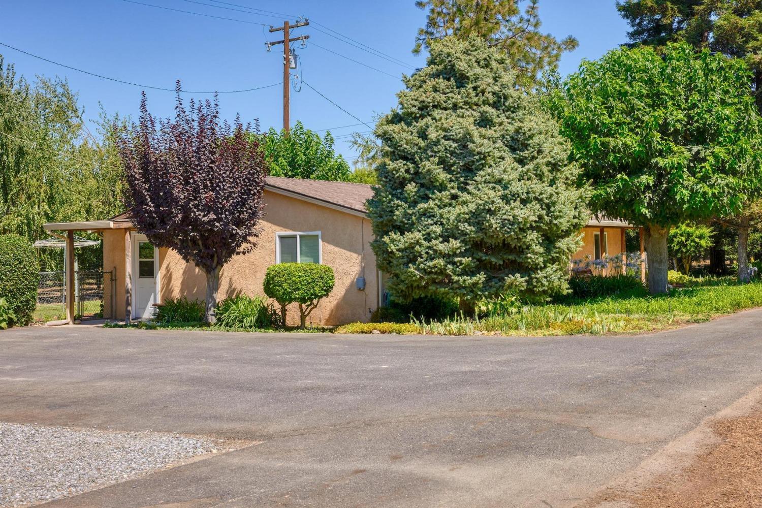 9374 Yosemite Boulevard