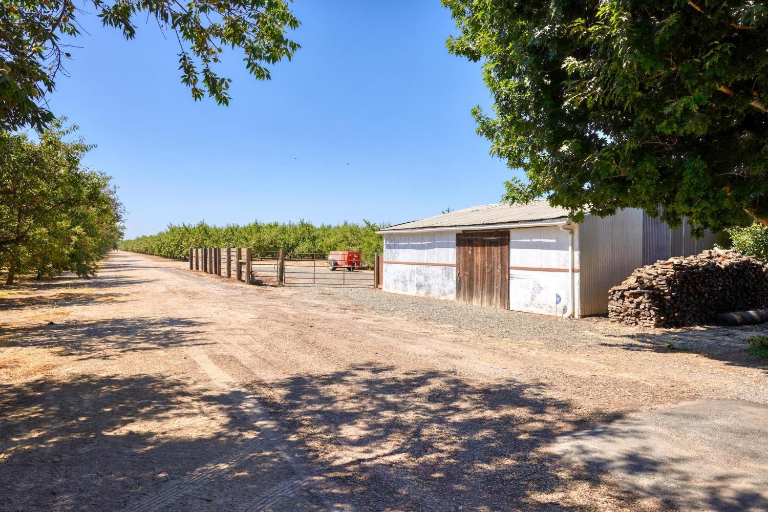 9374 Yosemite Boulevard