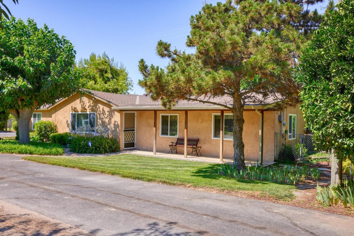 9374 Yosemite Boulevard