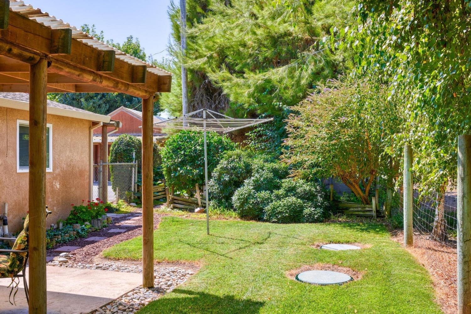 9374 Yosemite Boulevard