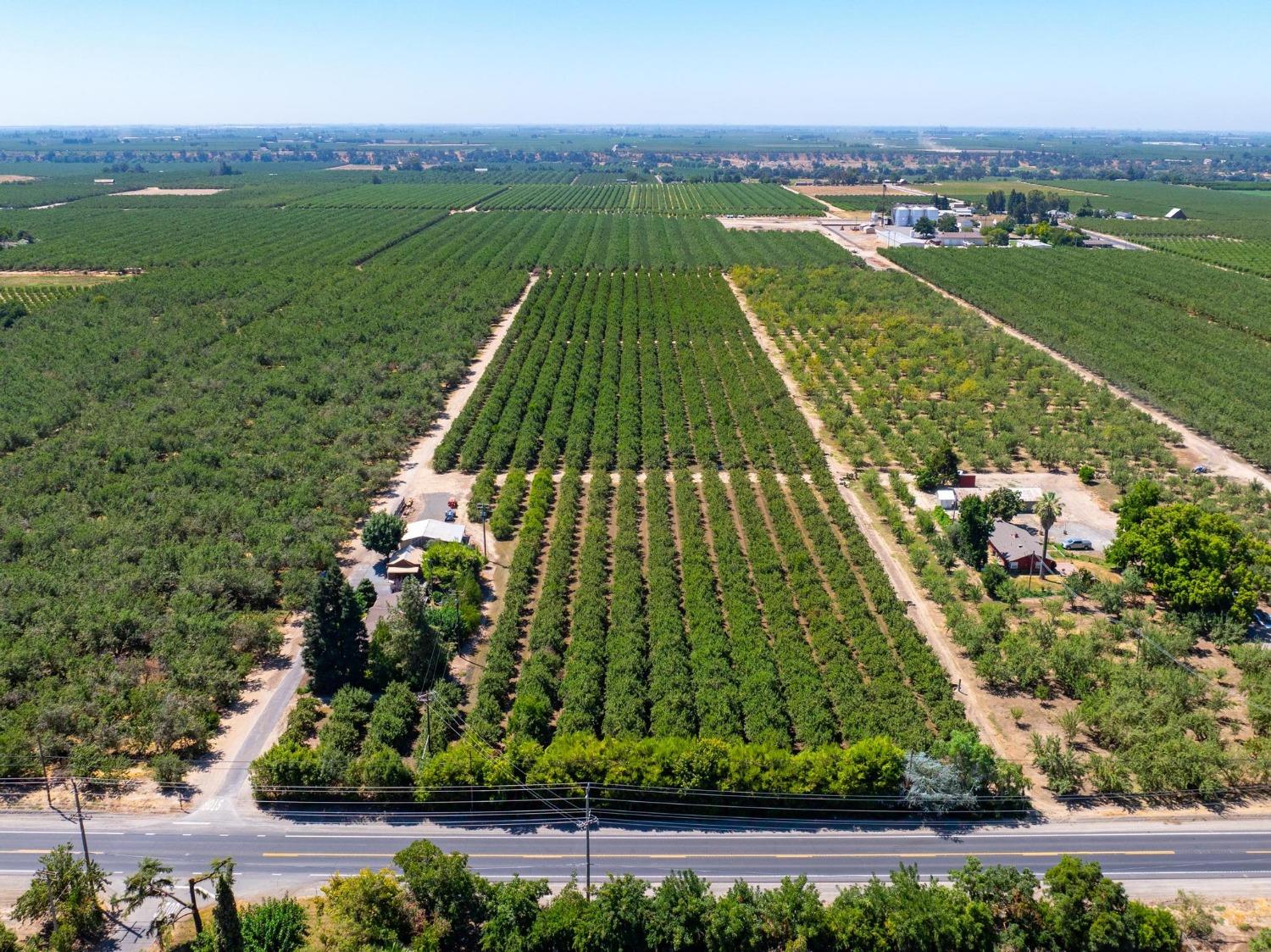 9374 Yosemite Boulevard