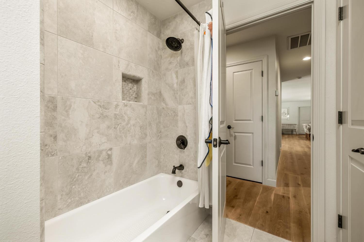 1028 Springfield Way