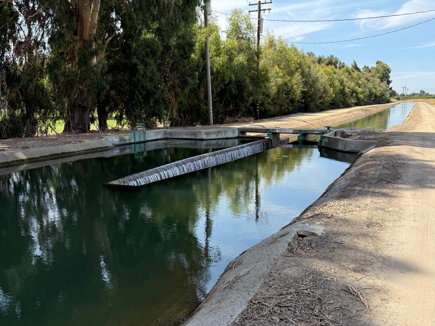 5820 Yosemite Boulevard