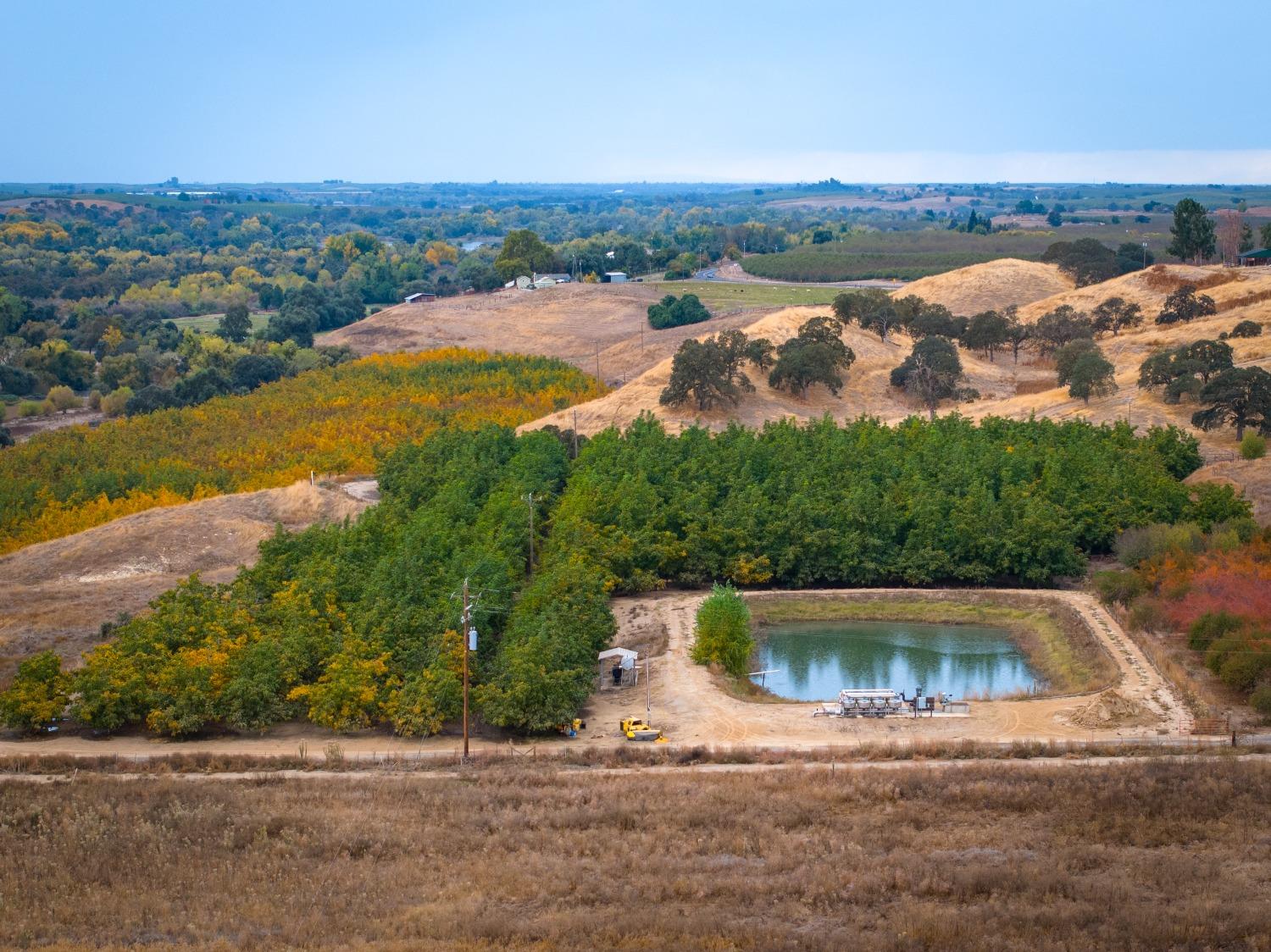 24608 Yosemite Boulevard