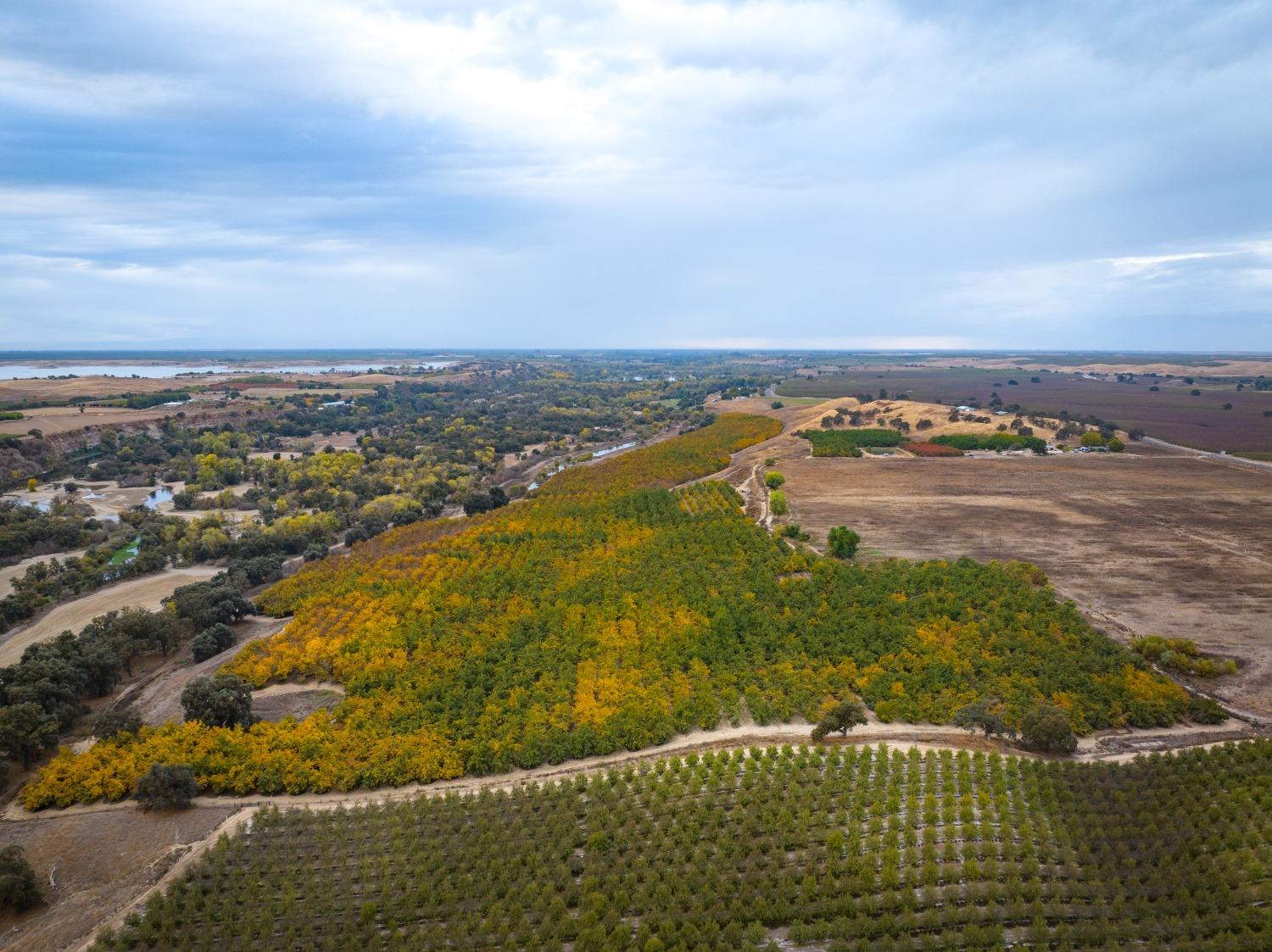 24608 Yosemite Boulevard