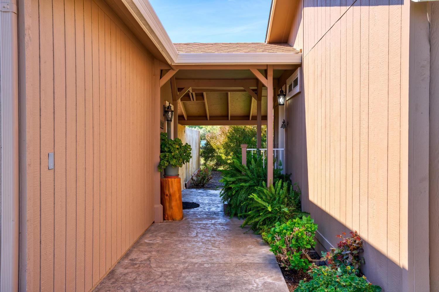 15303 Orange Blossom Road