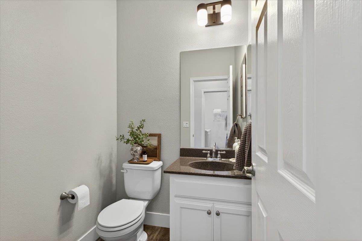 437 Silver Ridge Court