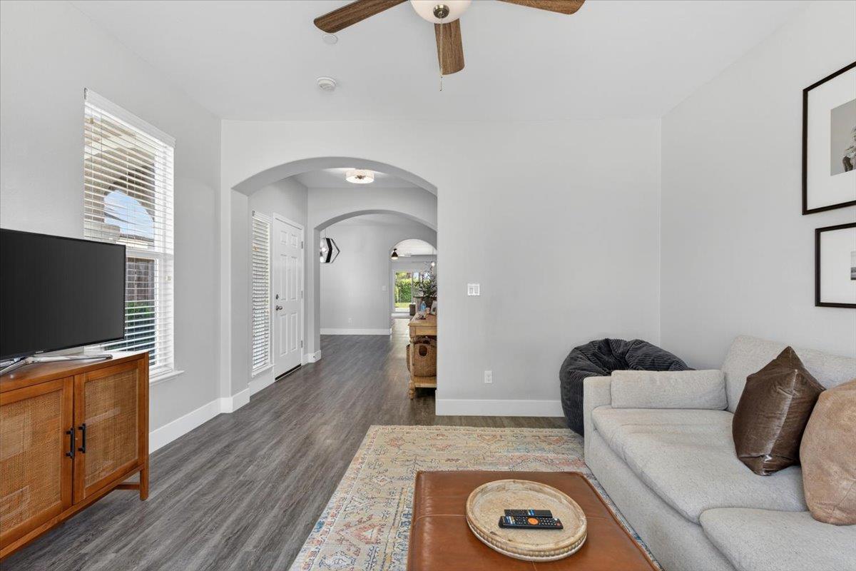 437 Silver Ridge Court
