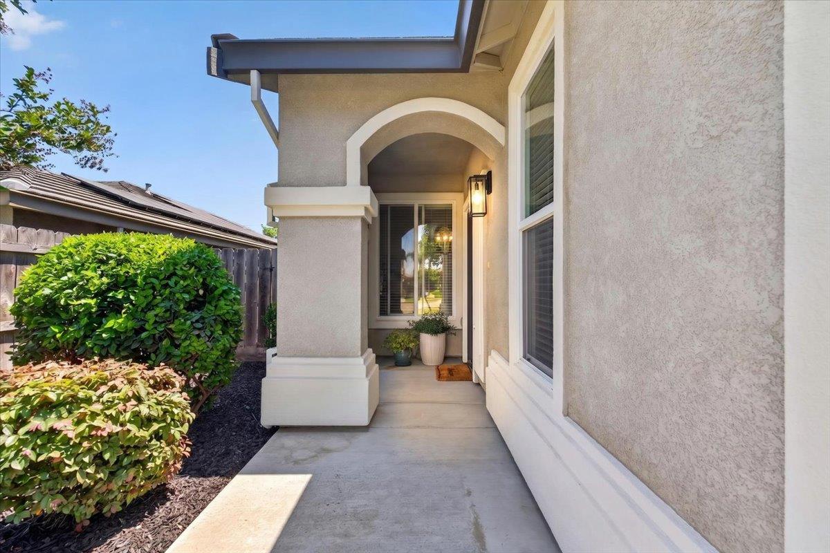 437 Silver Ridge Court