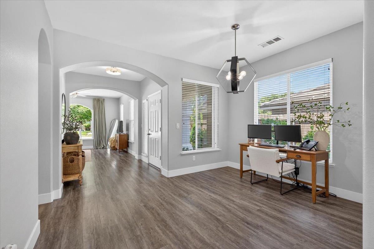 437 Silver Ridge Court
