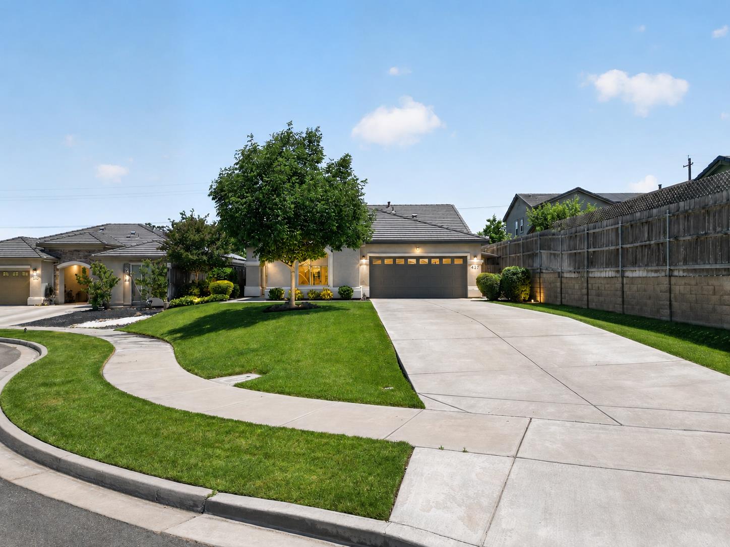 437 Silver Ridge Court