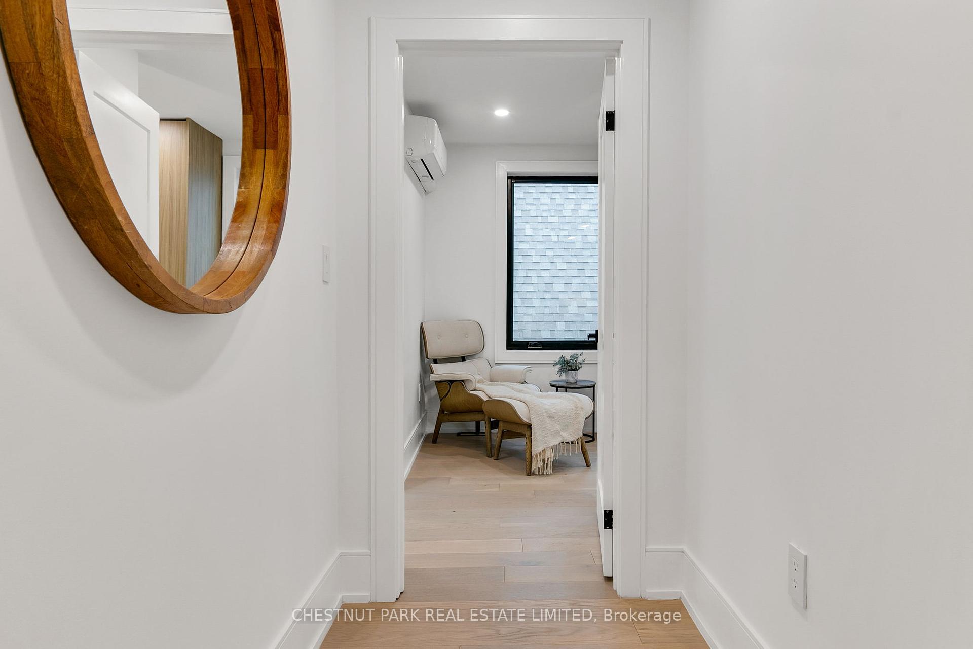 111 Roxborough Drive, Toronto