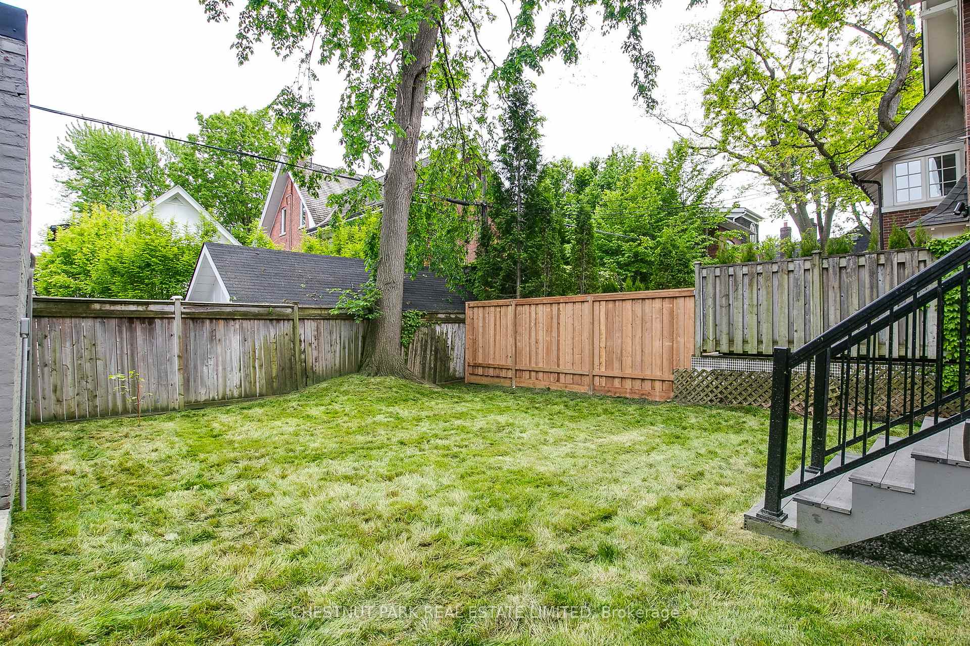 111 Roxborough Drive, Toronto