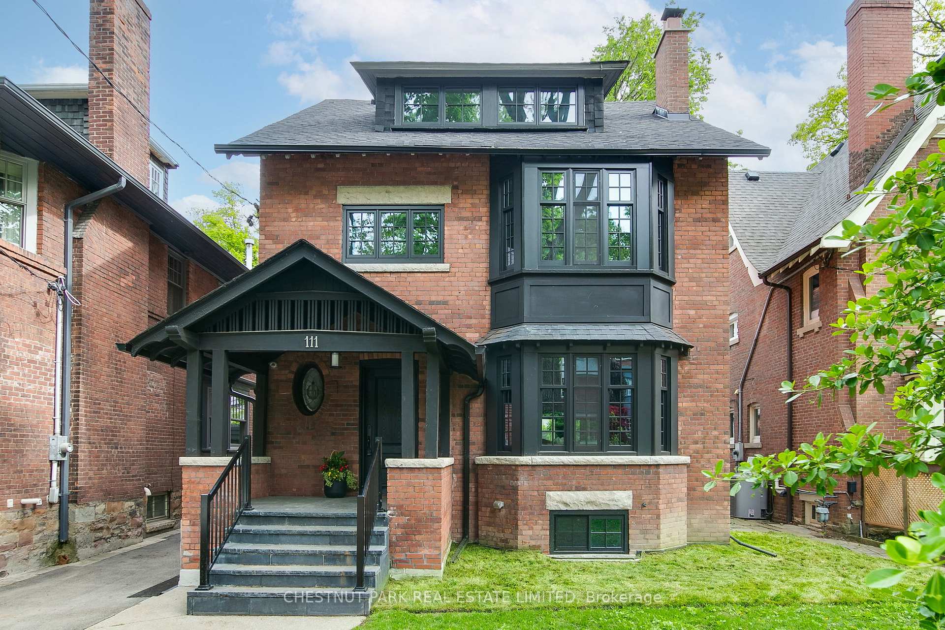 111 Roxborough Drive, Toronto