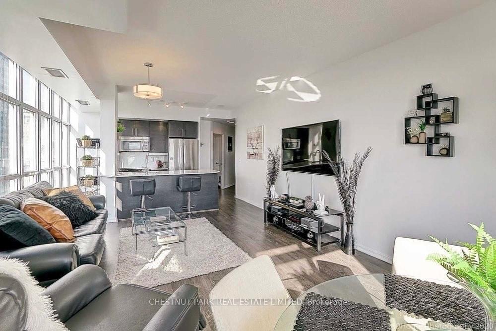 75 East Liberty Street 1806, Toronto C01 Unit: 1806