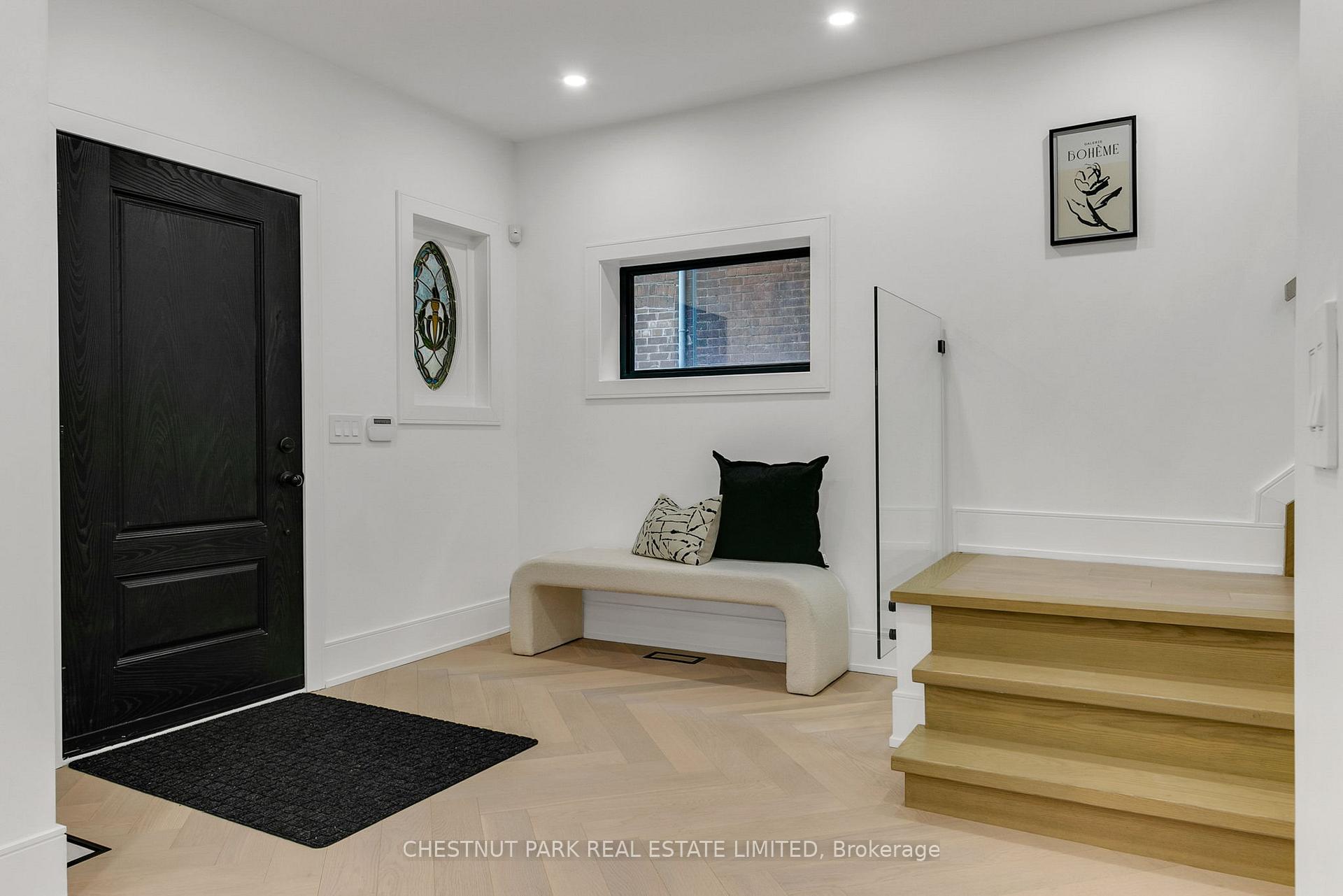 111 Roxborough Drive