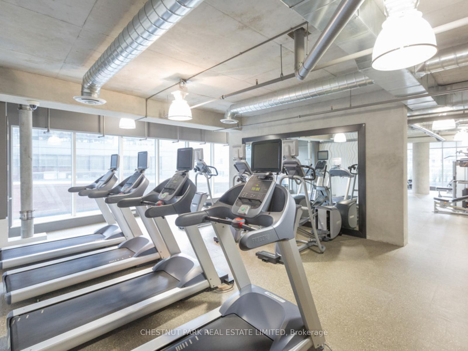 21 Widmer Street 1811, Toronto C01 Unit: 1811